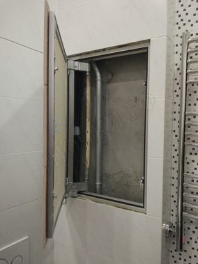 Люк под плитку Секрет 3.0 500*900 Люк под плитку Секрет 3.0 500*900