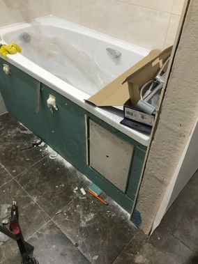 Люк под плитку Нажимной Секрет-Лайт 2 створки 1200*550 Люк под плитку Нажимной Секрет-Лайт 2 створки 1200*550