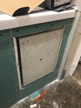 Люк под плитку Нажимной Секрет-Лайт 2 створки 1200*550 Люк под плитку Нажимной Секрет-Лайт 2 створки 1200*550