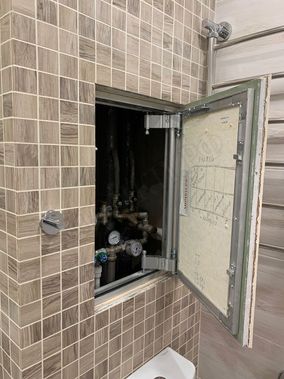 Люк под плитку Секрет 3.0 500*900 Люк под плитку Секрет 3.0 500*900