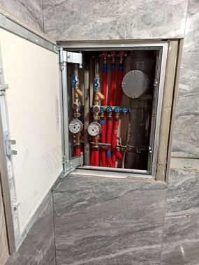 Люк под плитку Секрет 3.0 500*900 Люк под плитку Секрет 3.0 500*900