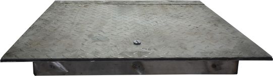 Напольный люк Дворник Уголок, нержавеющая сталь AISI 304 600*2300 Напольный люк Дворник Уголок, нержавеющая сталь AISI 304 600*2300